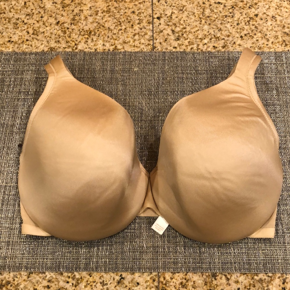 Cacique brand lightly padded underwire bra. 34F. Excellent used cond